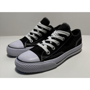 Women’s Airwalk Legacee Black & White Canvas Sneakers Lightweight Size 5 New